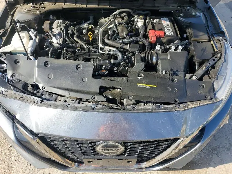 2022 NISSAN ALTIMA SR  
