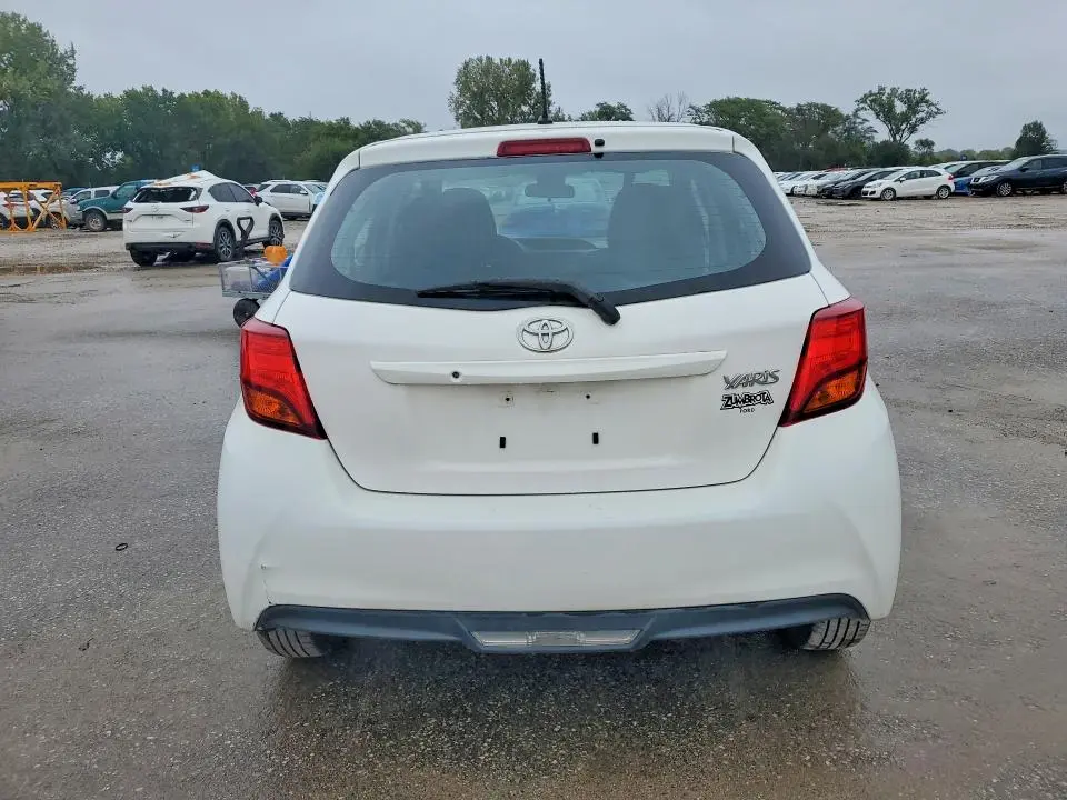 2017 TOYOTA YARIS 5-DOOR L FLEET  