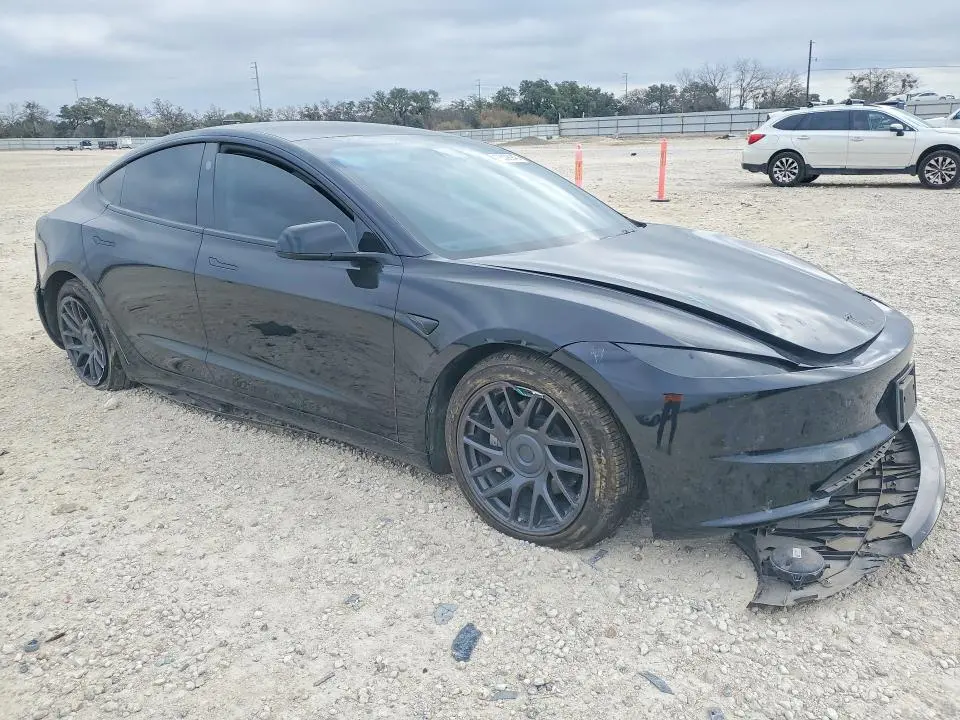 2024 TESLA MODEL 3   