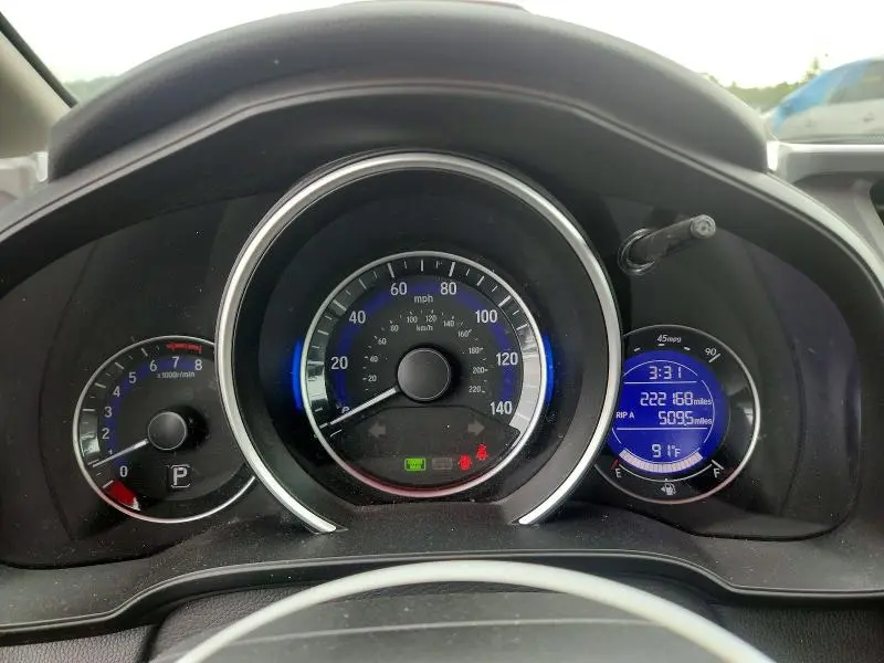 2015 HONDA FIT LX  