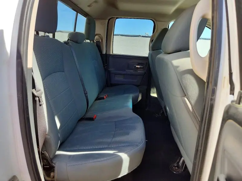 2015 RAM 1500 SLT  