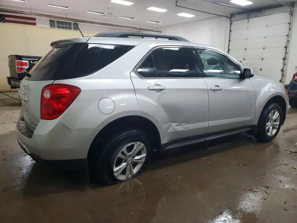 2015 CHEVROLET EQUINOX LT  