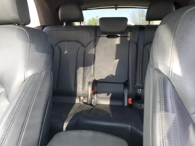 2021 AUDI Q8 PRESTIGE S-LINE  