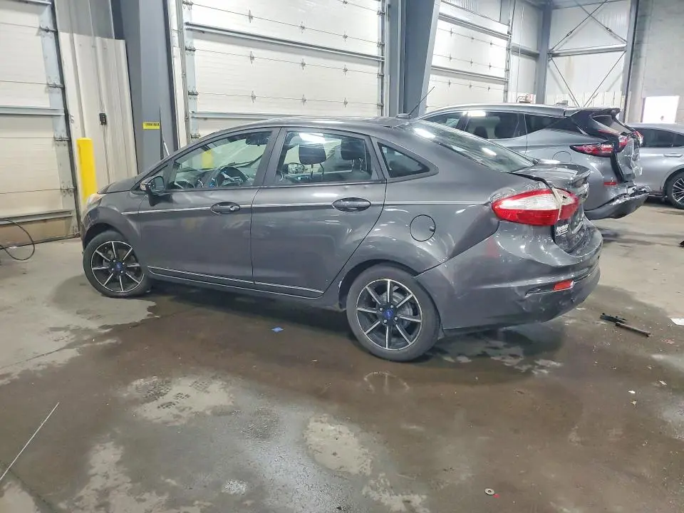 2016 FORD FIESTA SE  