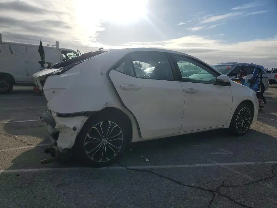 2015 TOYOTA COROLLA L  