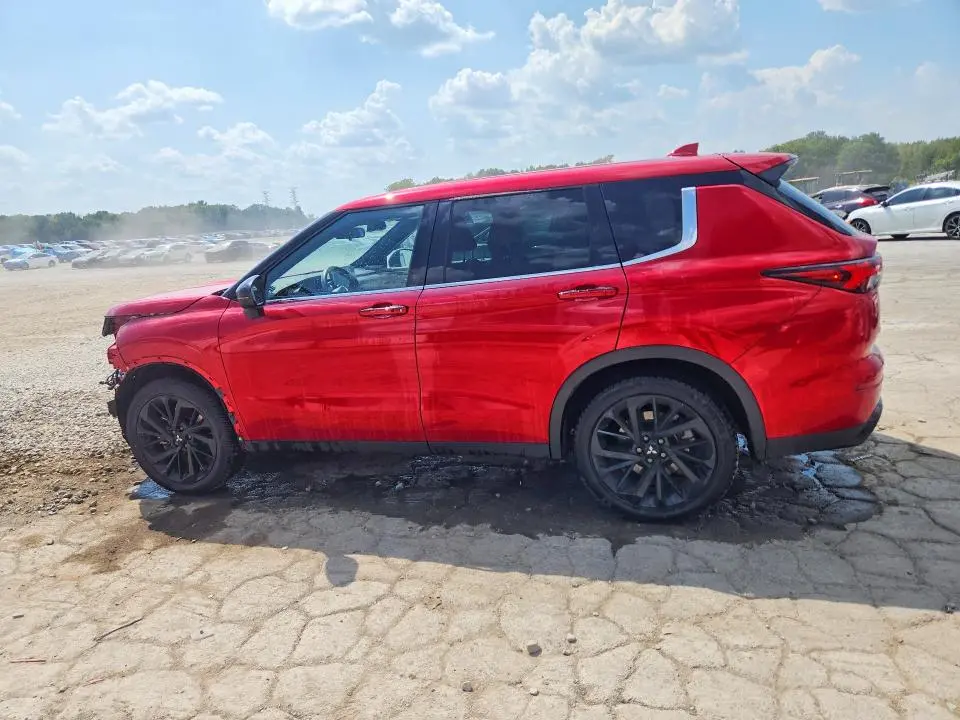 2023 MITSUBISHI OUTLANDER SE  