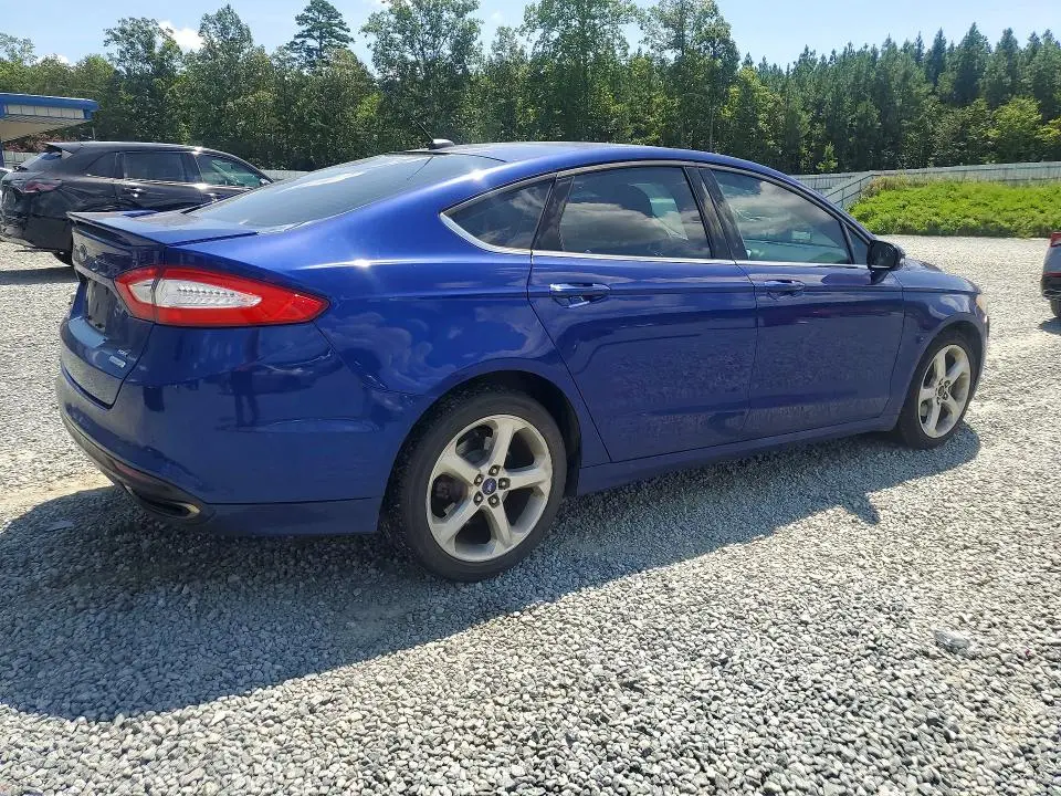 2015 FORD FUSION SE  