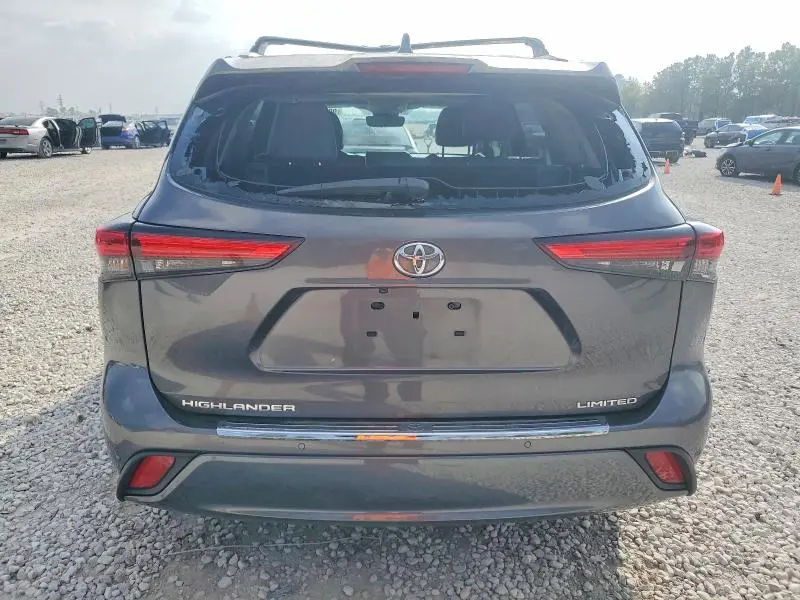 2021 TOYOTA HIGHLANDER LIMITED  