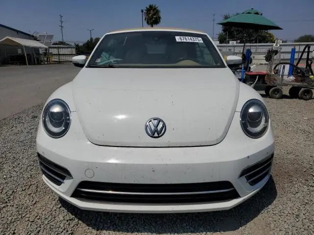 2017 VOLKSWAGEN BEETLE S/SE  