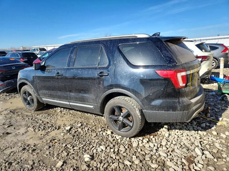 2016 FORD EXPLORER XLT  