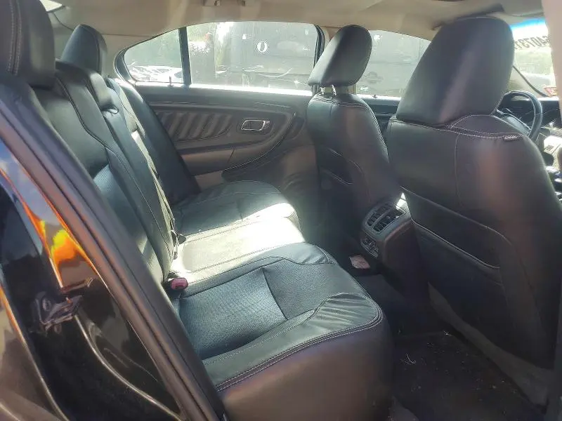 2010 FORD TAURUS LIMITED  