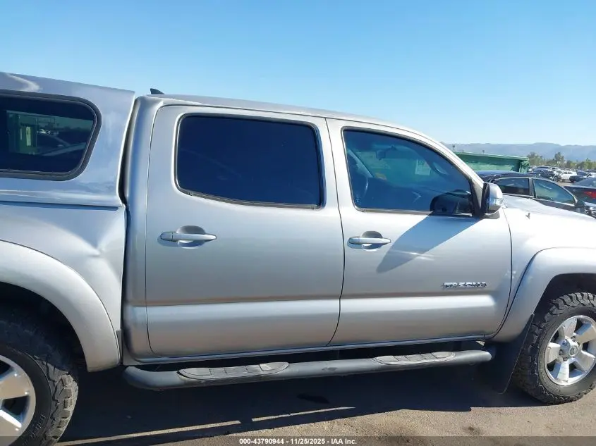 2015 TOYOTA TACOMA BASE V6
