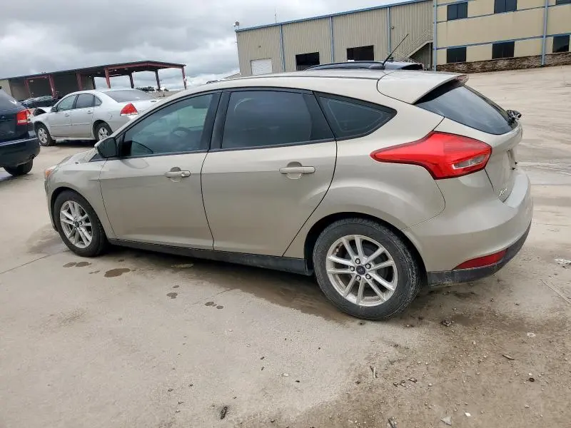 2015 FORD FOCUS SE  