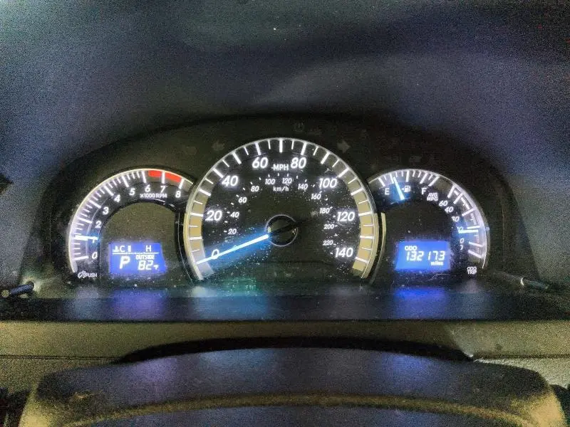 2014 TOYOTA CAMRY SE  