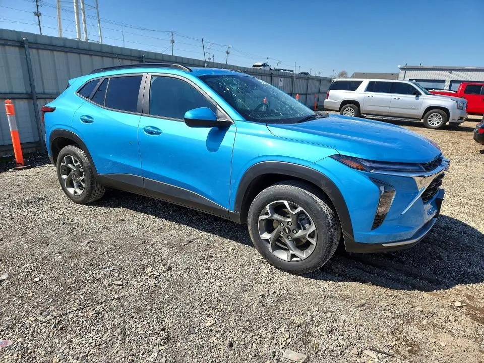 2025 CHEVROLET TRAX 1LT  