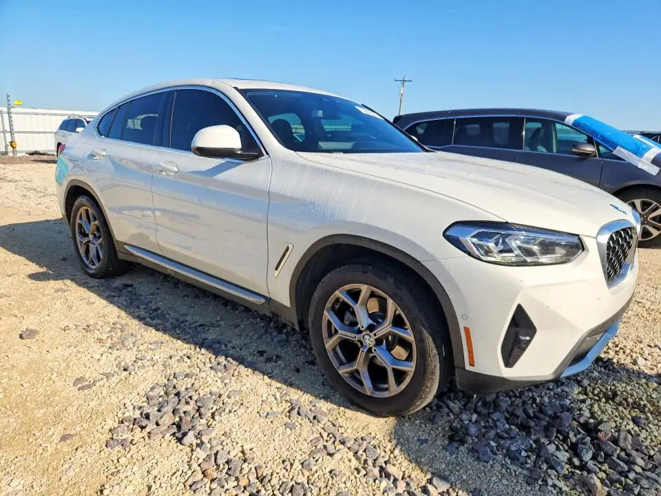 2024 BMW X4 XDRIVE30I  