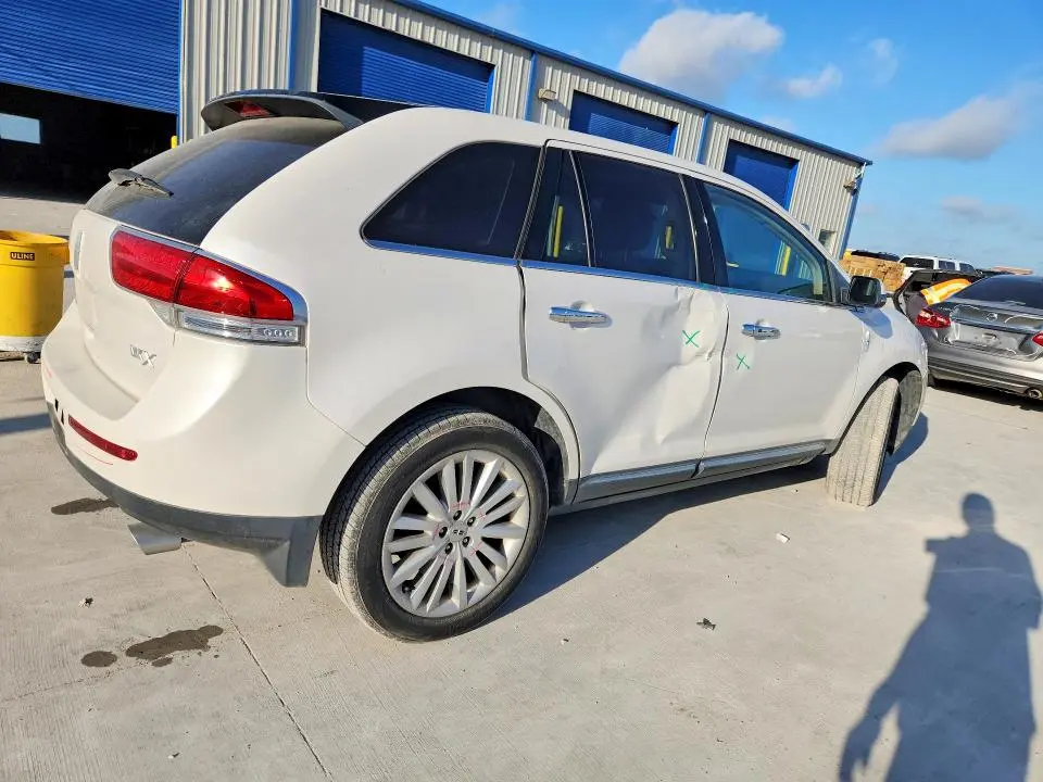 2013 LINCOLN MKX   