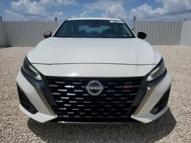 2024 NISSAN ALTIMA SR