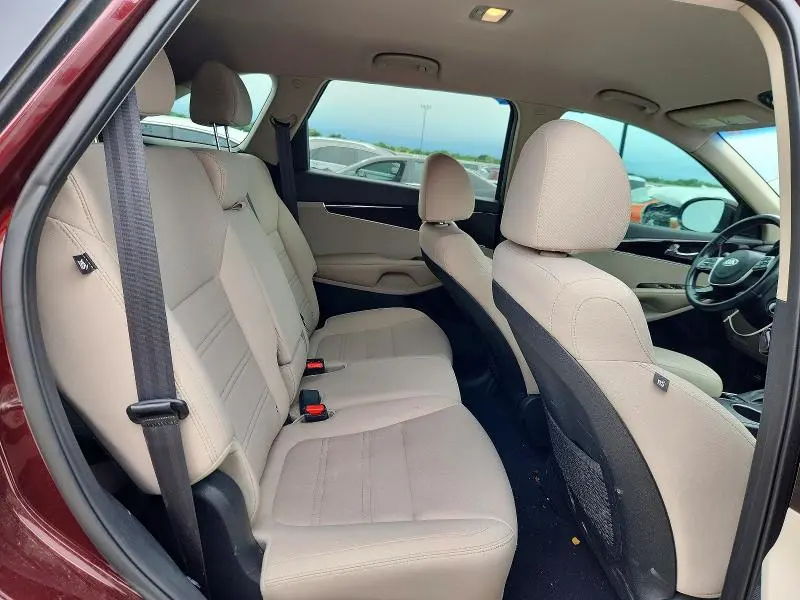 2020 KIA SORENTO LX  