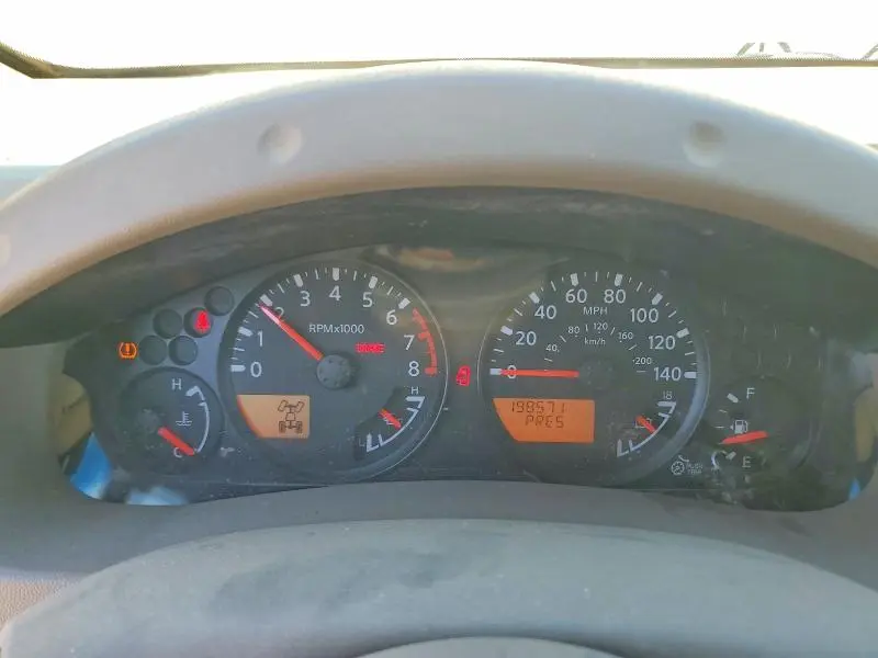 2015 NISSAN FRONTIER SV V6  