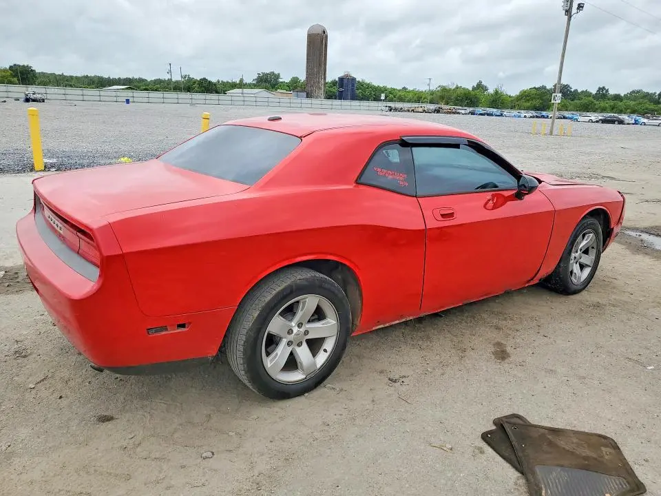 2010 DODGE CHALLENGER SE  