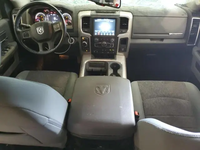 2018 RAM 1500 SLT  