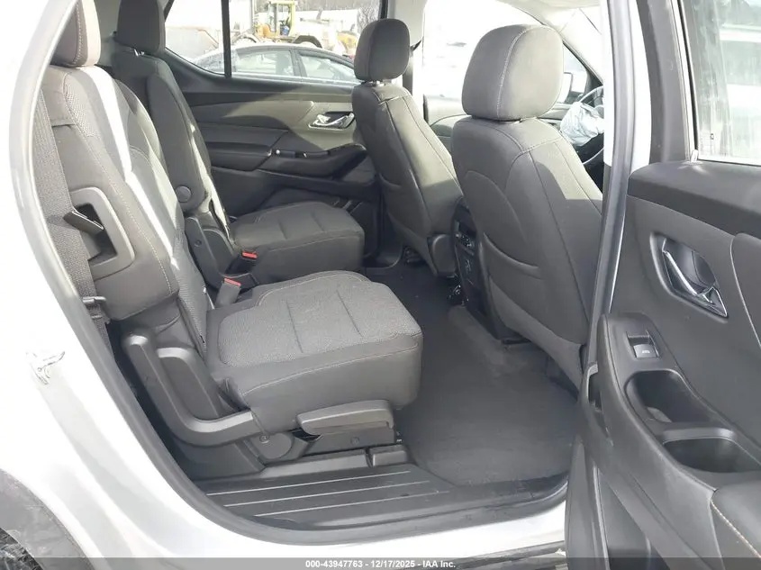 2020 CHEVROLET TRAVERSE AWD LT CLOTH