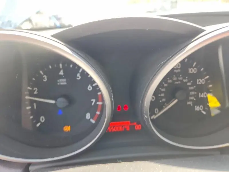 2011 MAZDA 3 I  
