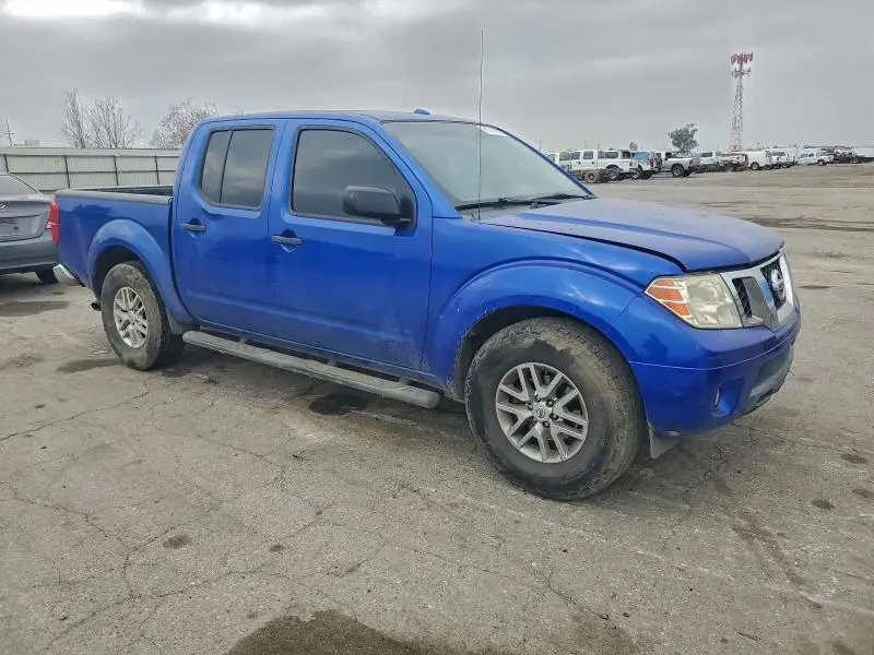 2015 NISSAN FRONTIER S  