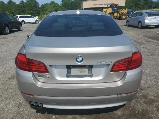 2011 BMW 528 I  