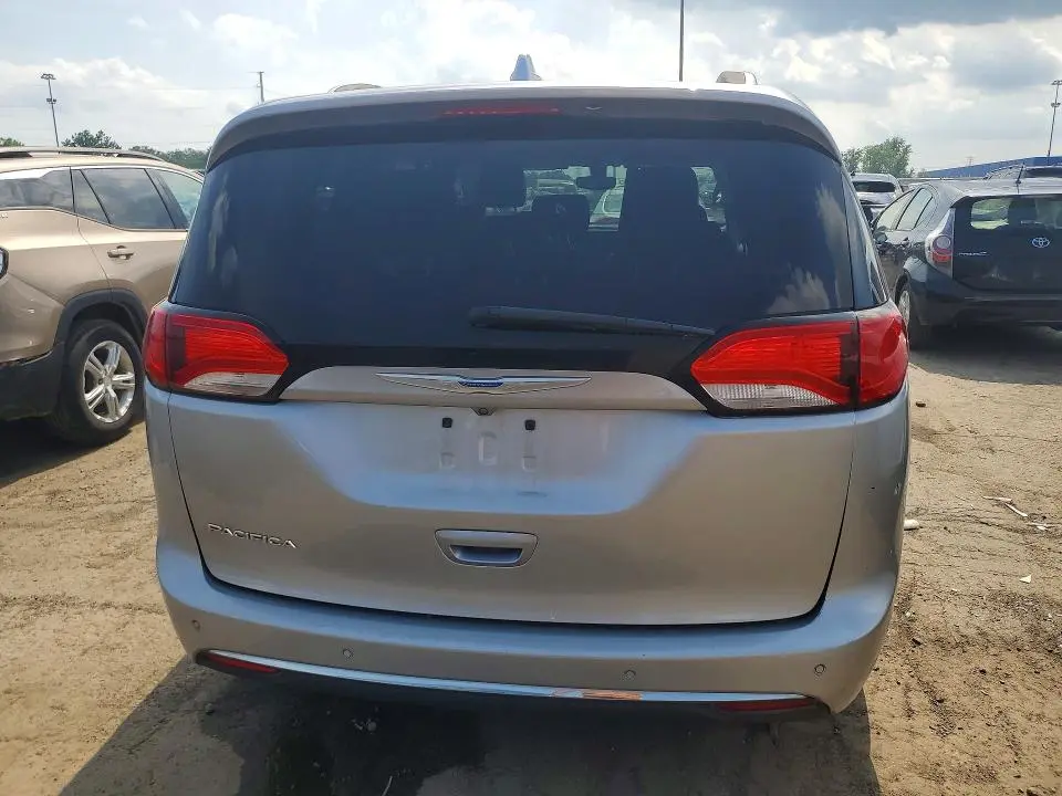 2018 CHRYSLER PACIFICA TOURING L  