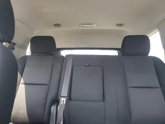 2013 GMC YUKON SLE  