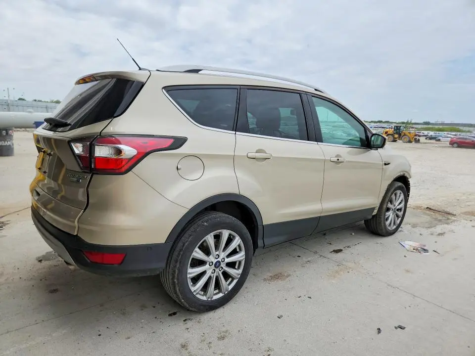 2017 FORD ESCAPE TITANIUM  