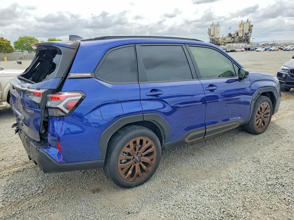 2025 SUBARU FORESTER SPORT  