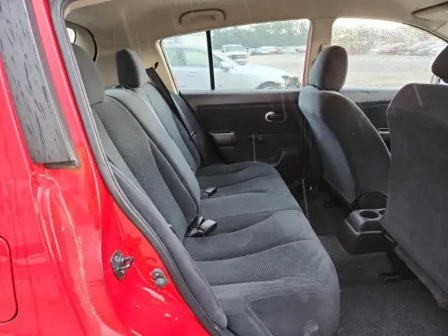 2011 NISSAN VERSA S  