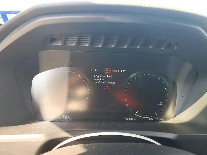 2016 VOLVO XC90 T6  