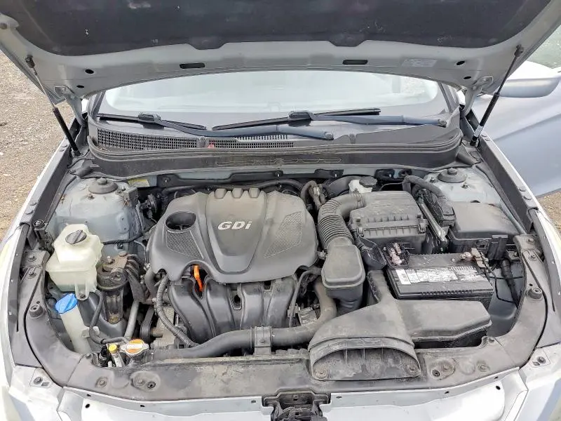 2011 HYUNDAI SONATA GLS  