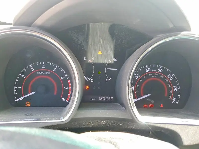 2013 TOYOTA HIGHLANDER SE  