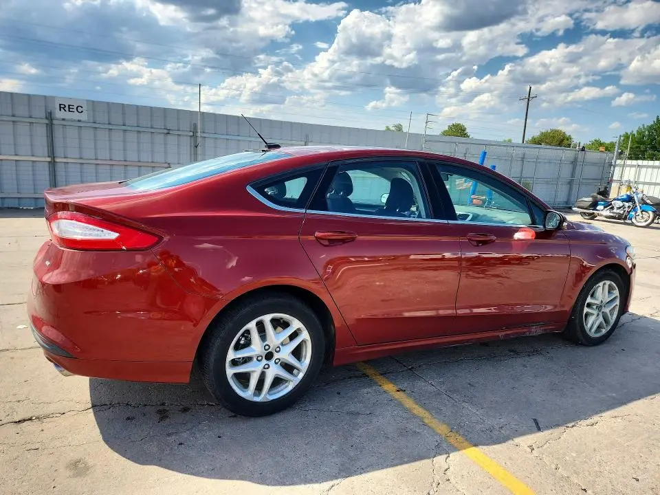 2014 FORD FUSION SE  