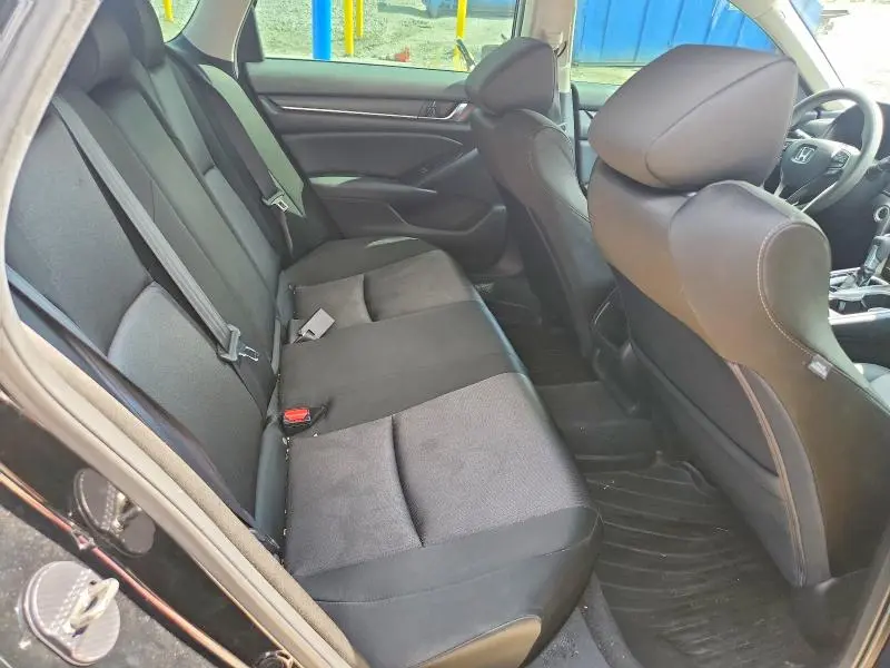 2019 HONDA ACCORD LX  
