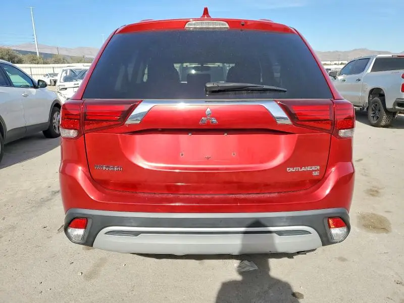2019 MITSUBISHI OUTLANDER SE  