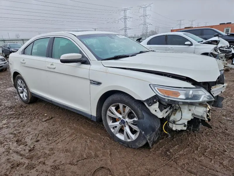 2010 FORD TAURUS SEL  