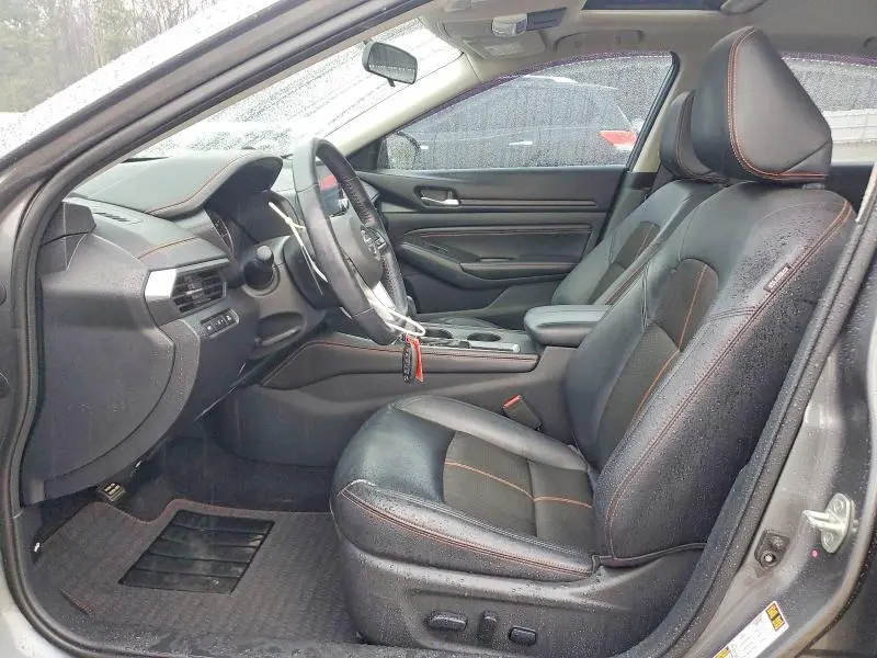 2019 NISSAN ALTIMA SR  