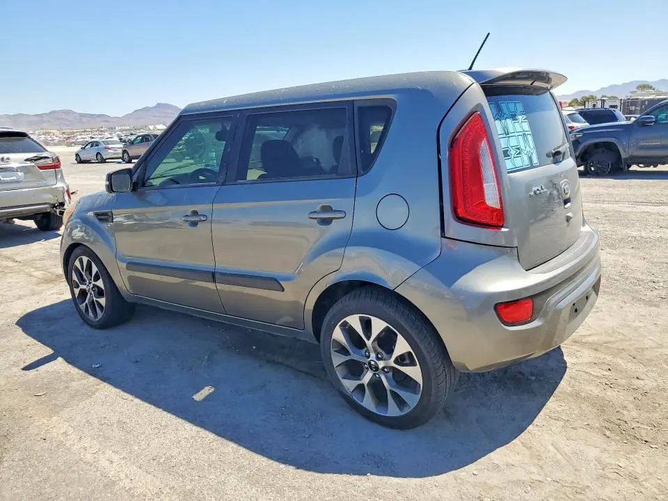 2013 KIA SOUL !  