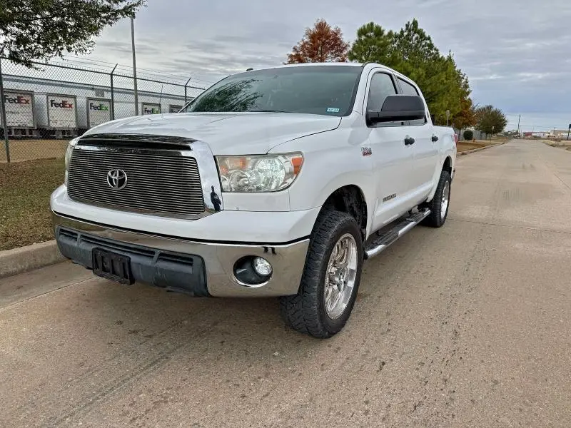 2012 TOYOTA TUNDRA CREWMAX SR5  