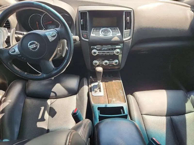 2013 NISSAN MAXIMA 3.5 SV  