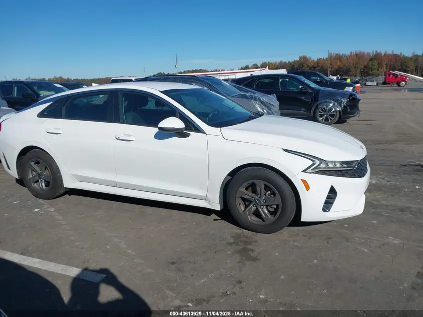 2022 KIA K5 LXS