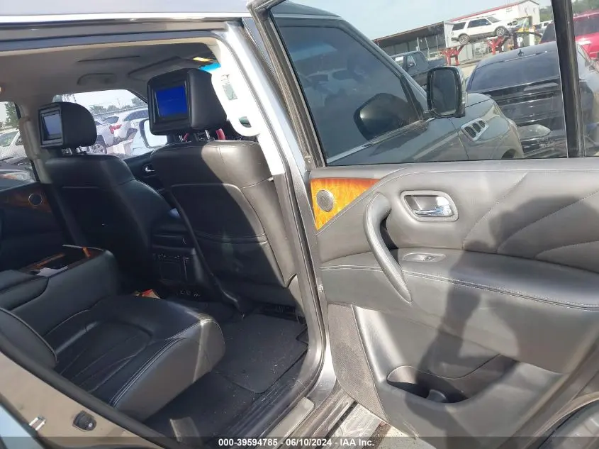 2017 INFINITI QX80  