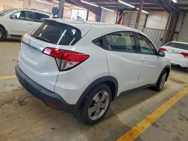2021 HONDA HR-V LX  