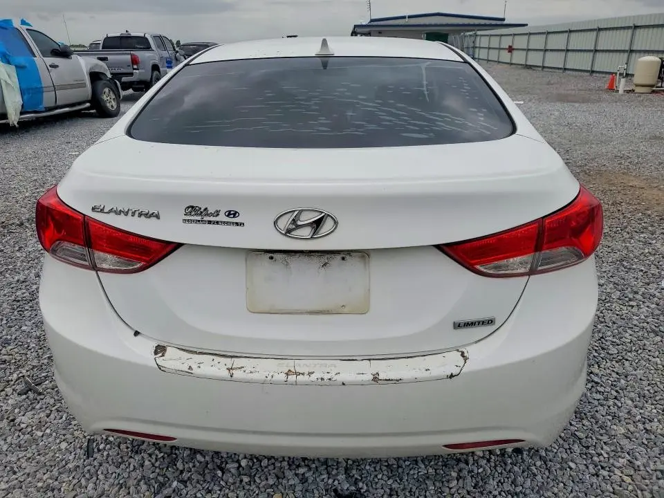 2013 HYUNDAI ELANTRA LIMITED  